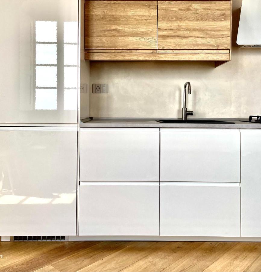 Corallini Luxury Apartments - Apartment Aka Черво Экстерьер фото